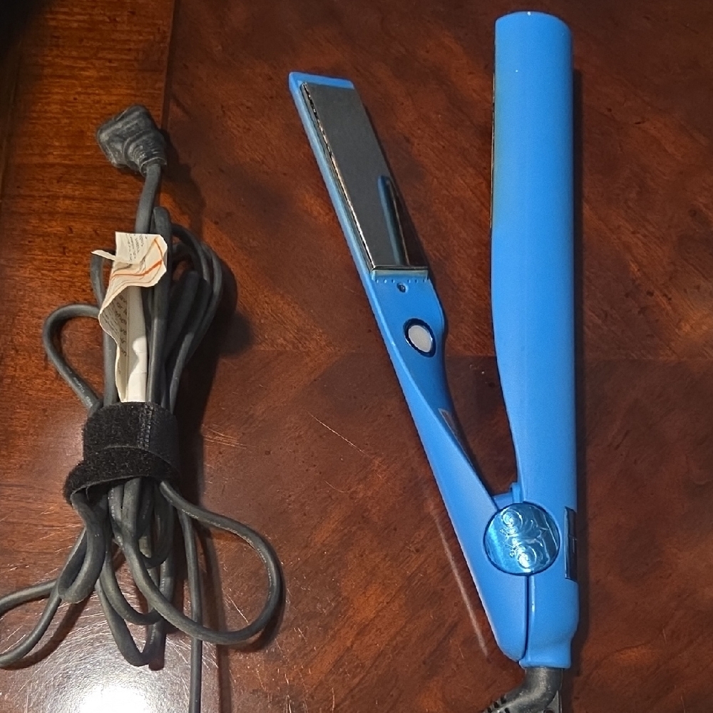 TYME Blue Hair Styling Tool